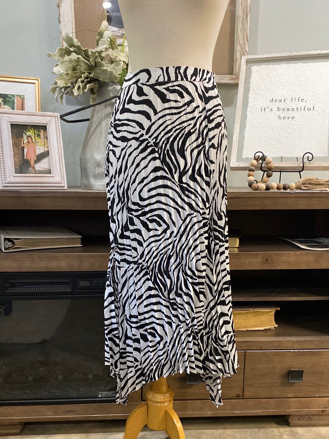 Womens Umgee Zebra Pleated Skirt Multiple Sizes MARKDOWN