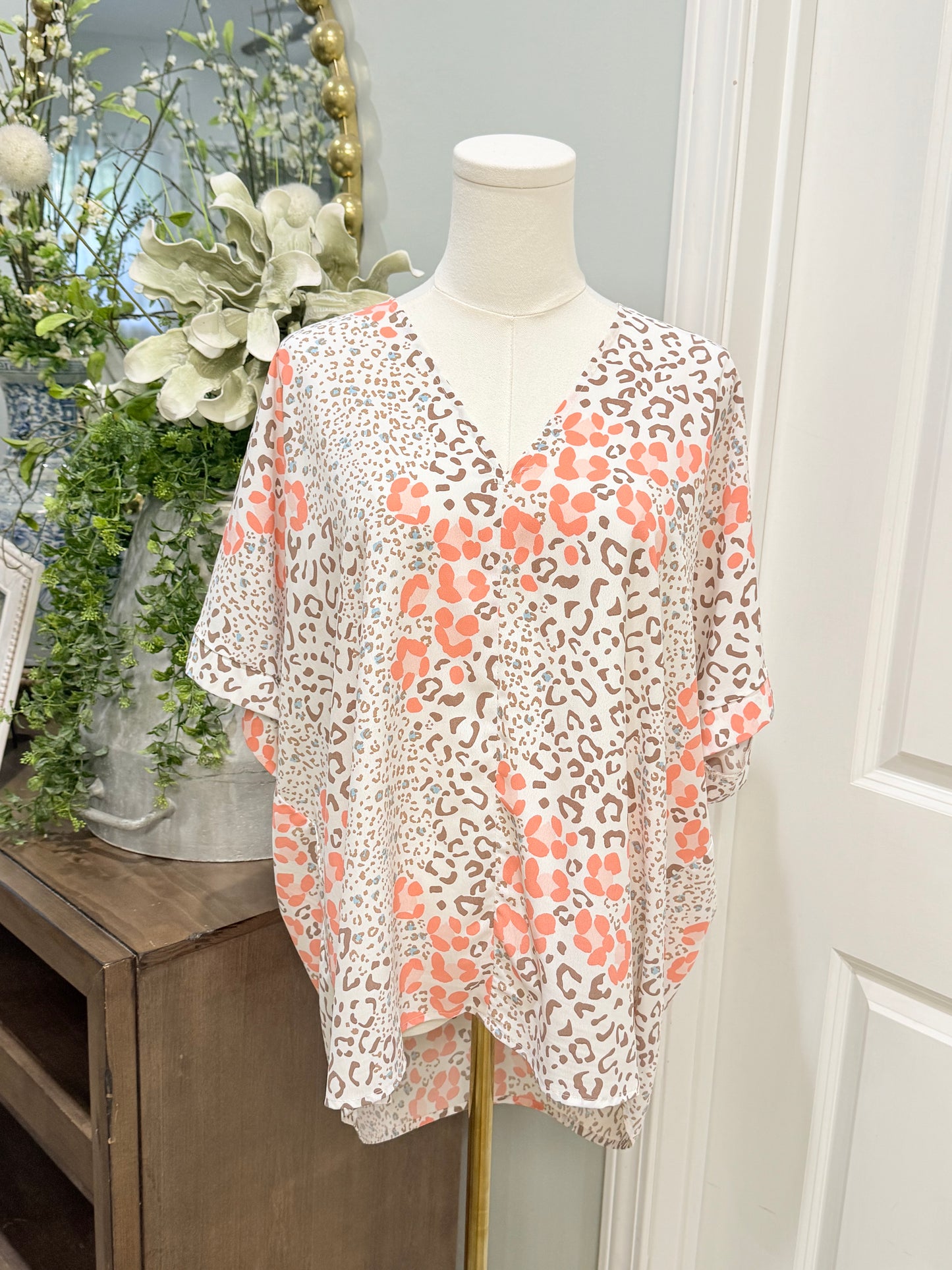 Womens Jodifl Leopard Oversized Blouse Medium EUC