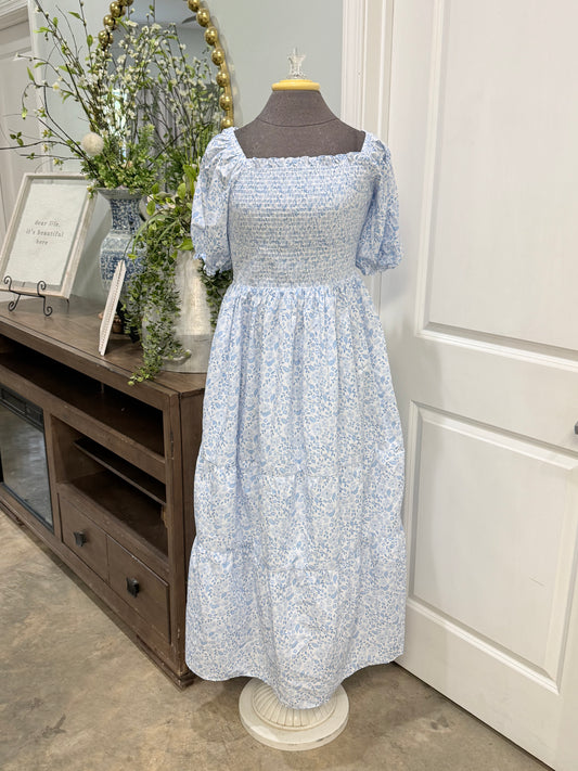 Womens Blue Floral Smocked Dress Large EUC