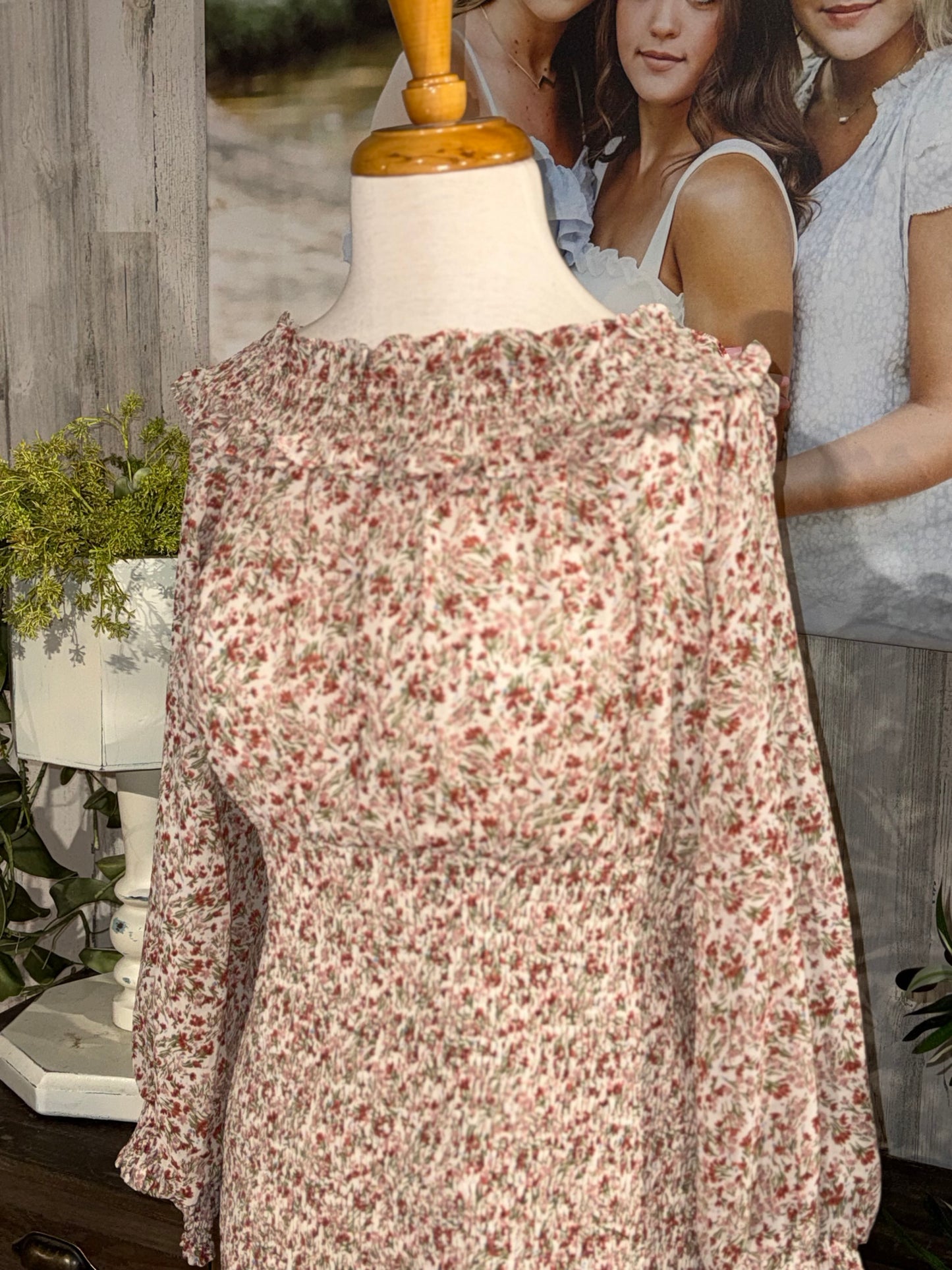 Womens Entro Smocked Dress Large