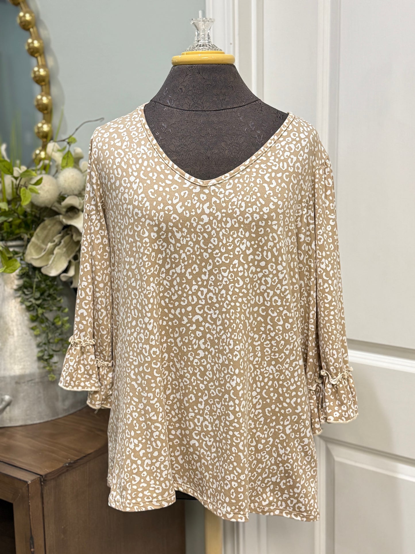 Womens Jodifl Leopard Blouse Small EUC