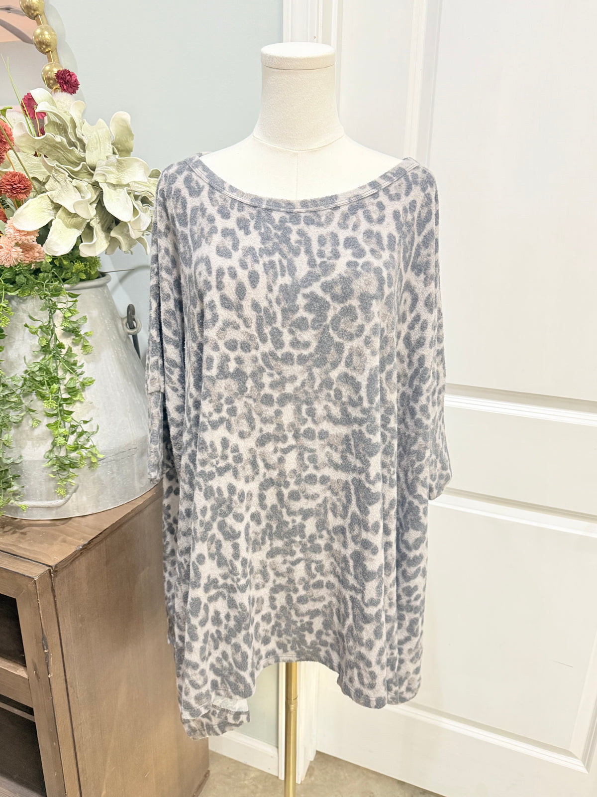 Womens Leopard Tunic 2XL EUC