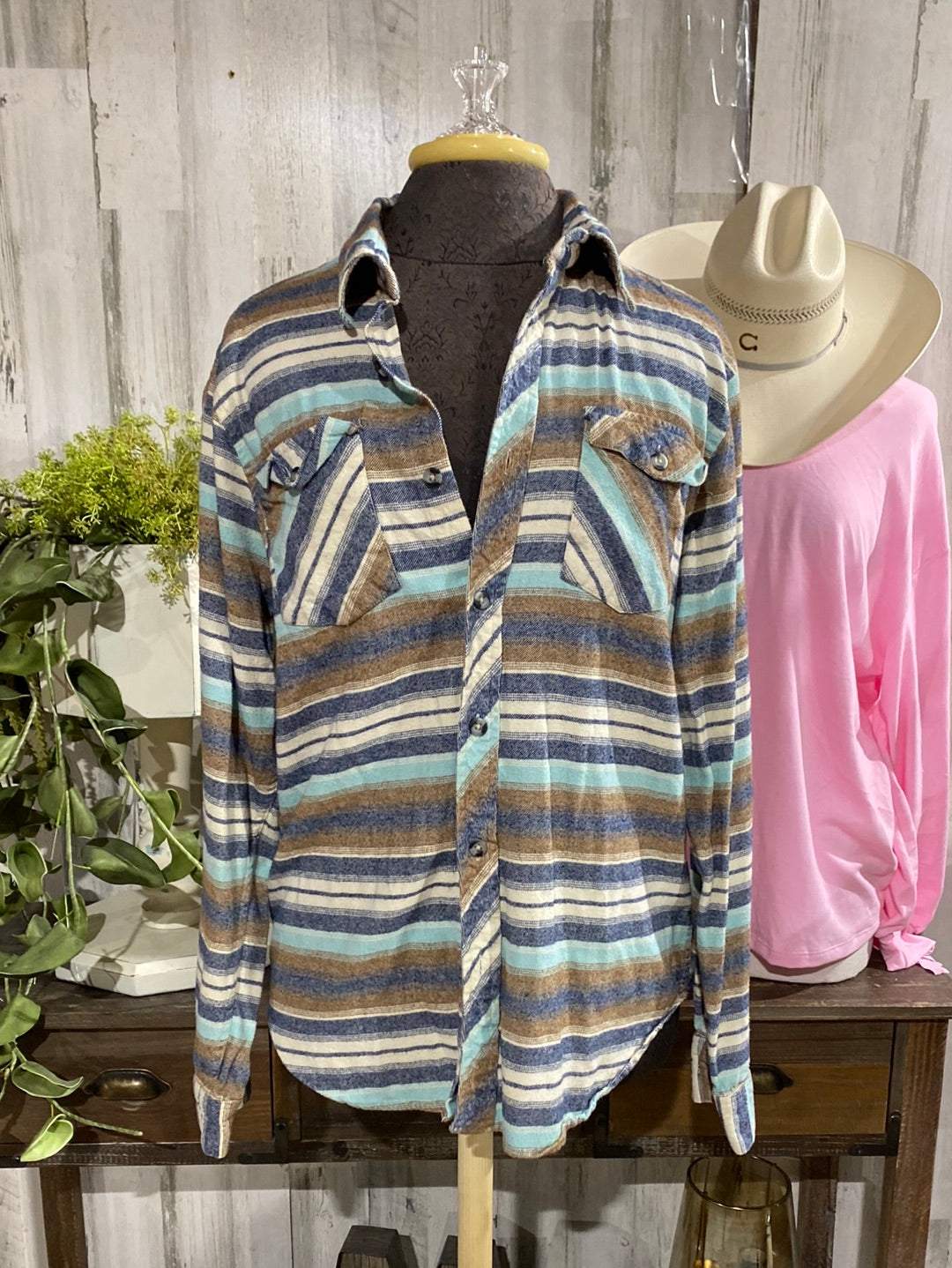Womens Western Style Button Up Large