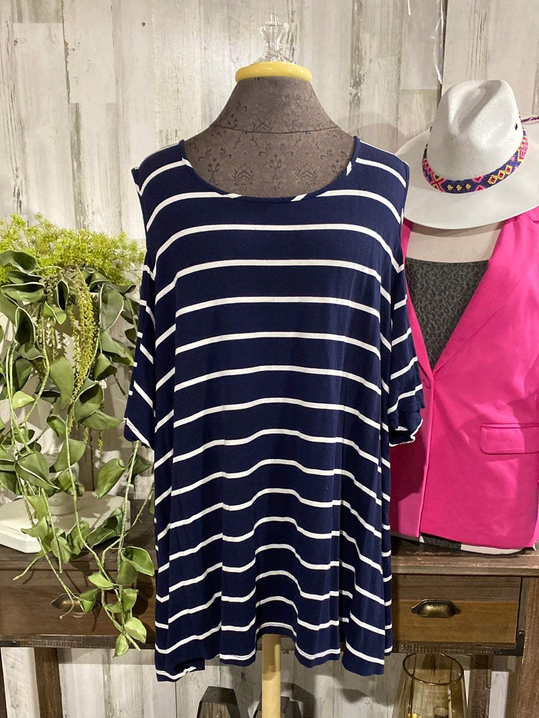 Womens Nautical Style Cold Shoulder Top 3x
