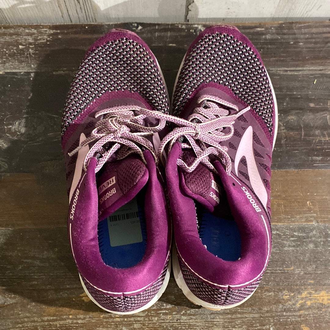 Womens Brooks Sneakers Size 9.5