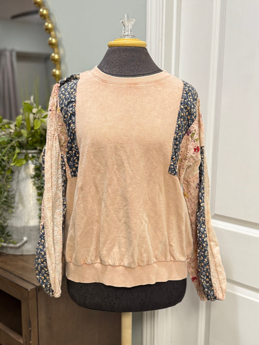 Womens Easel Blouse Small EUC