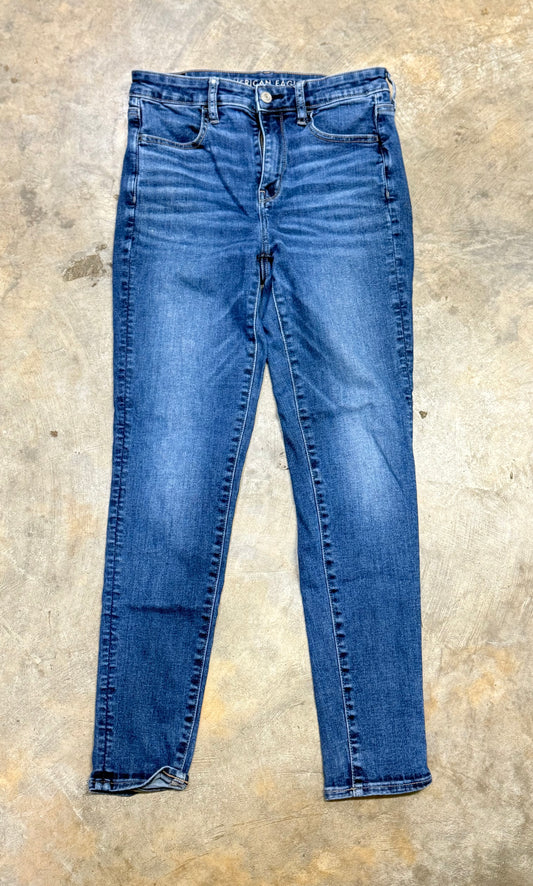 Womens American Eagle Skinny Jeans Size 8 EUC