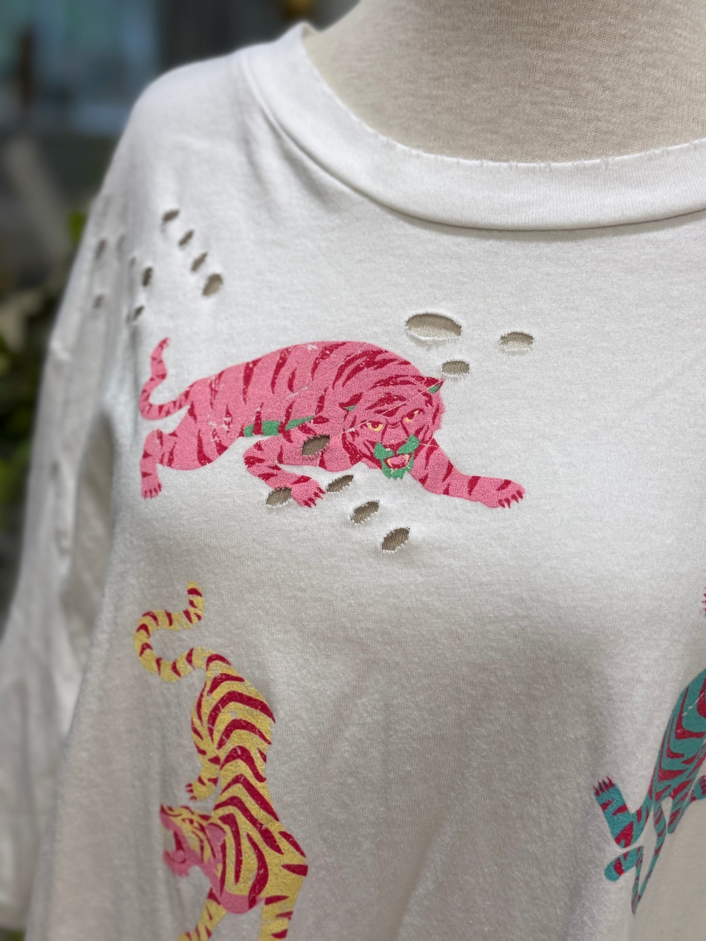 Womens Zutter Oversized Burn Out Tee Size M/L
