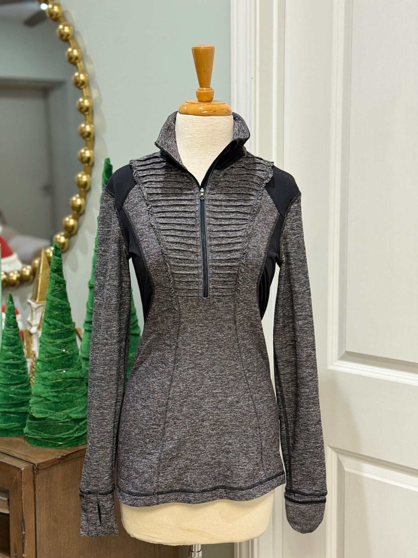 Womens Lululemon Jacket Size 6