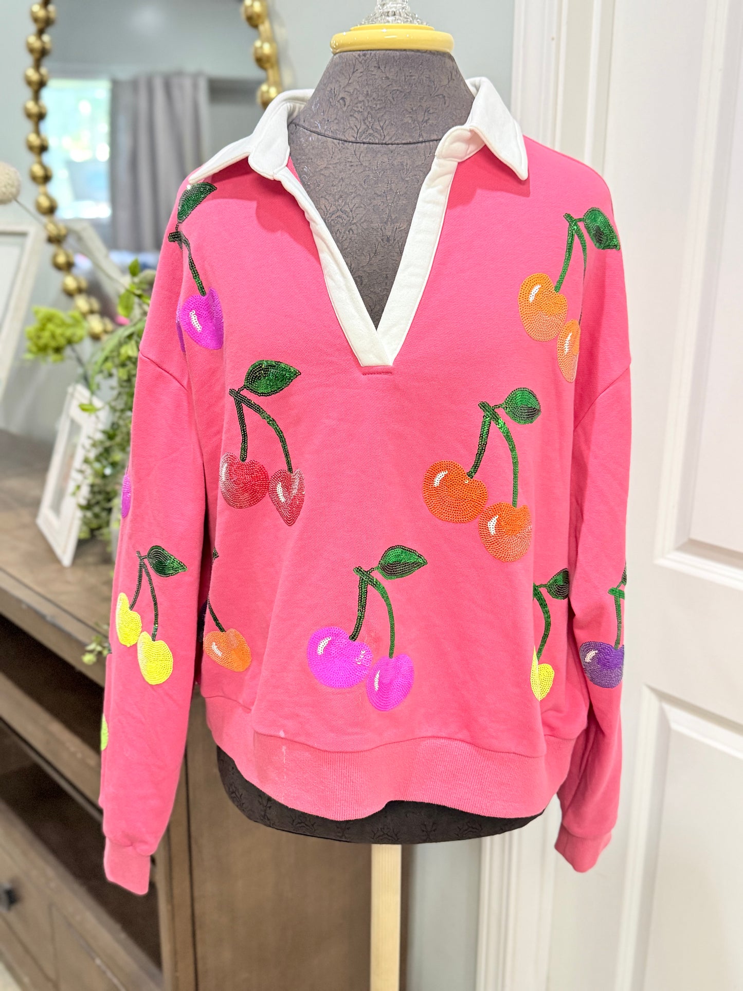 Womens Queen of Sparkles Sweatshirt Large EUC