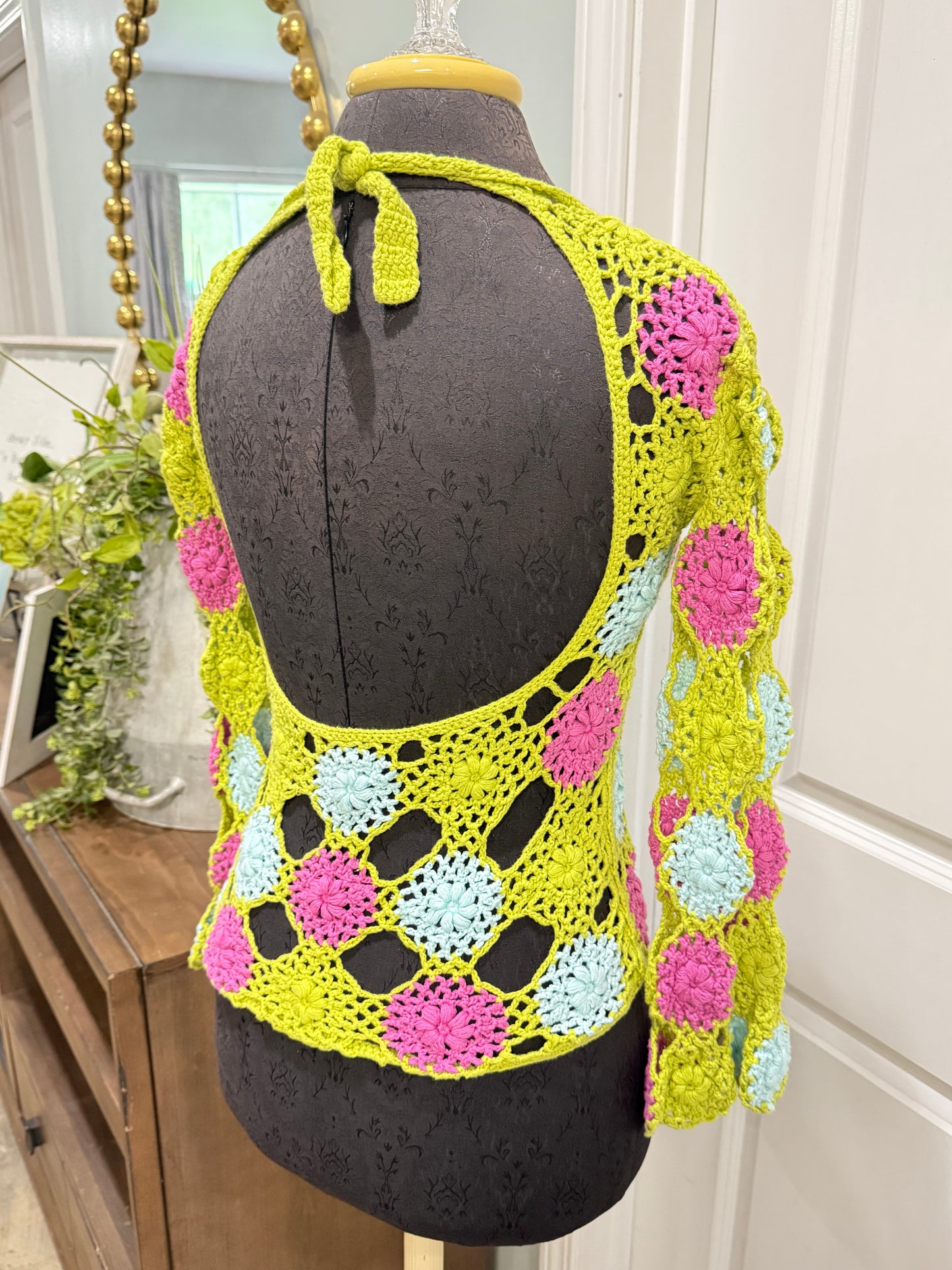 Womens Reclaimed Vintage Crotchet Blouse Small EUC