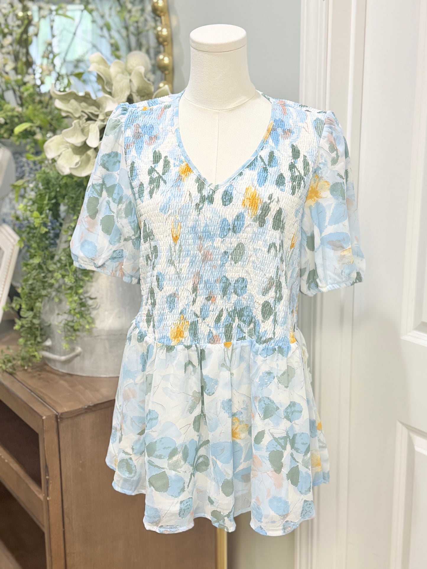 Womens Chicsoul Smocked Blouse 1X EUC