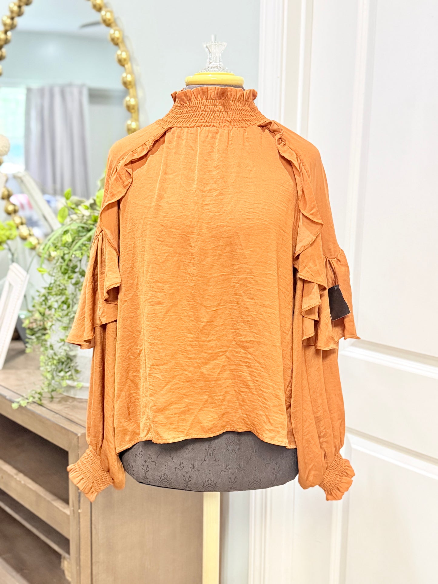Womens Glam Satin Ruggle Blouse Medium EUC
