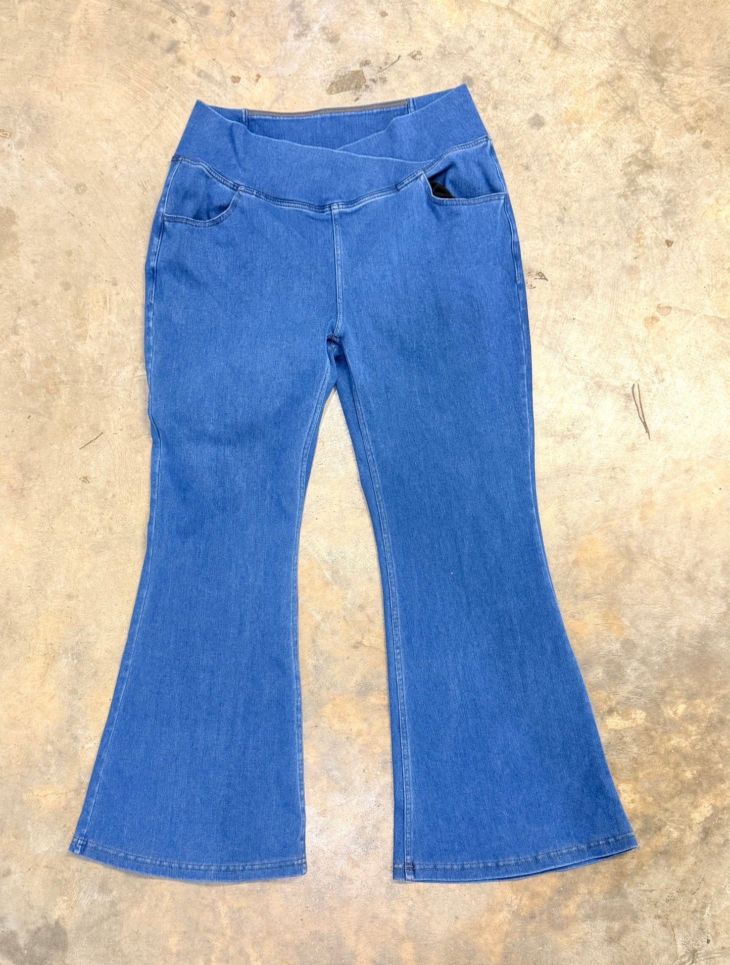 Womens Jegging Flares Size XL EUC