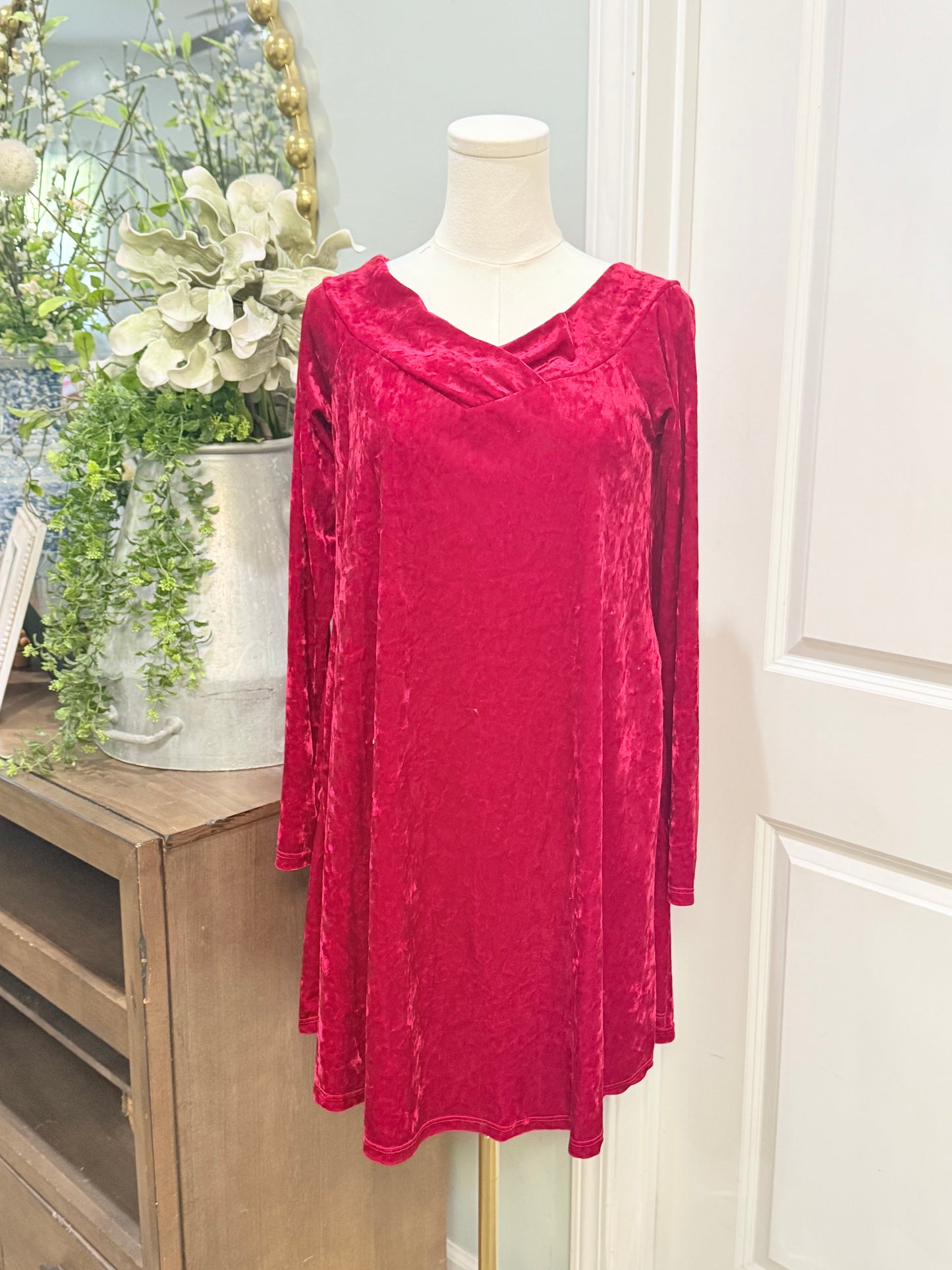 Womens MTS Red Velvet Mini Dress Small EUC