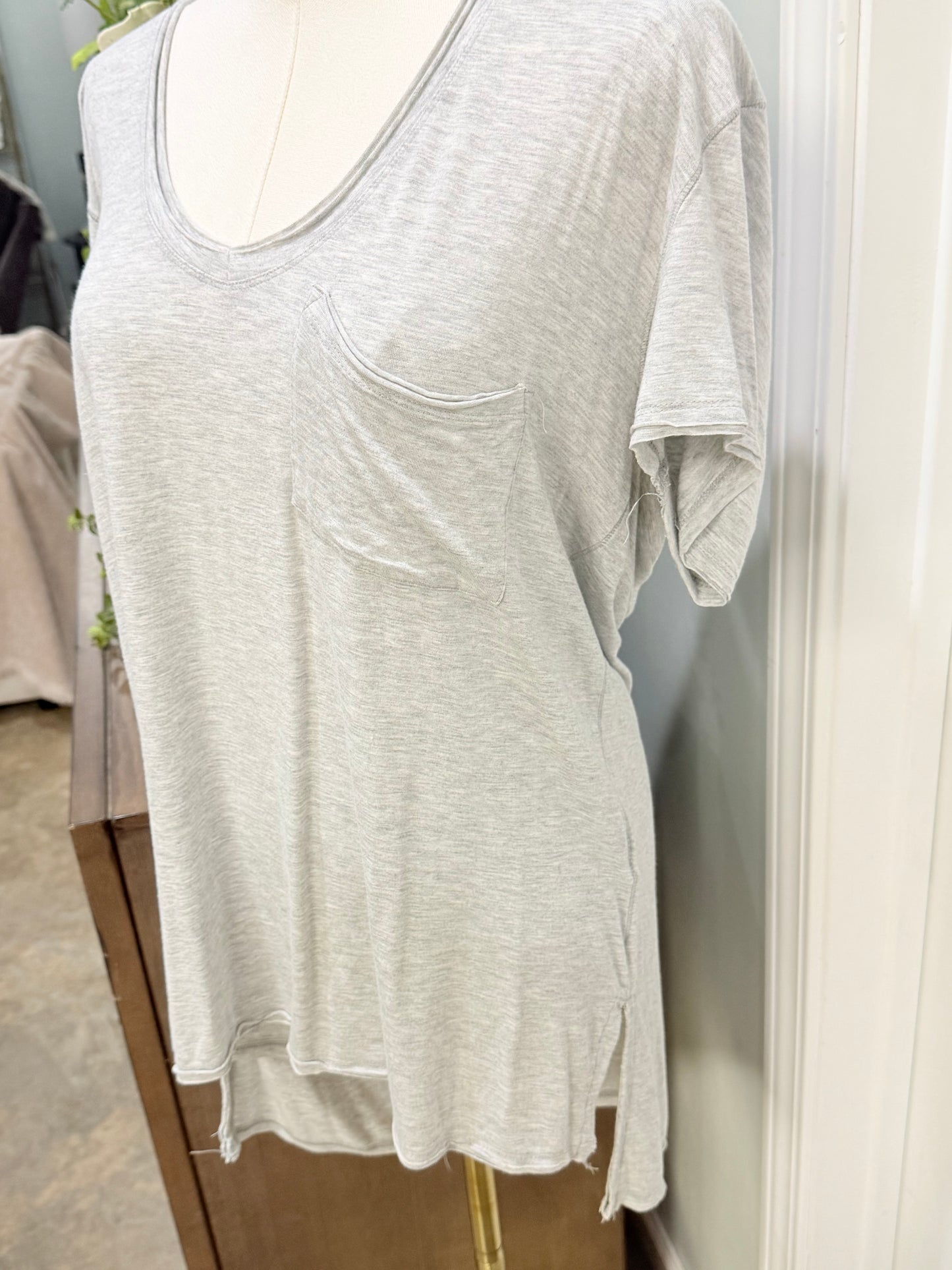 Womens Free People Grey Tshirt Medium EUC