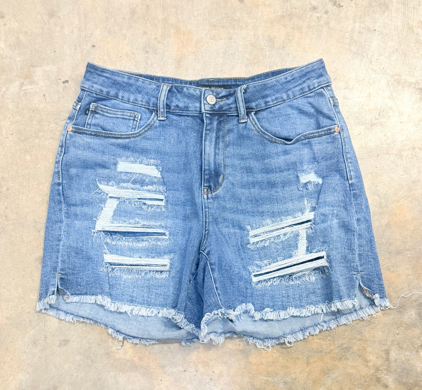 Womens Judy Blue Denim Shorts 1XL EUC