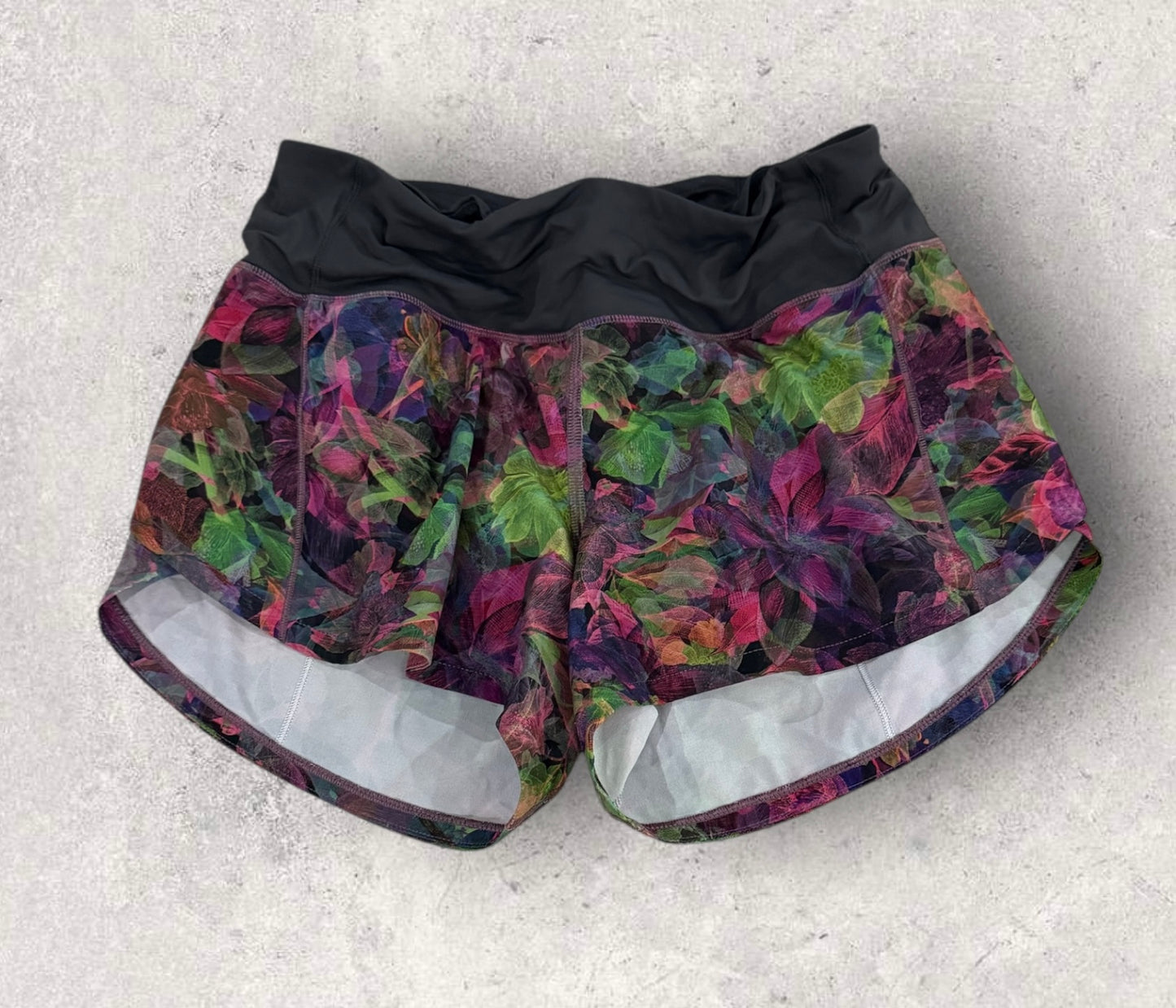 Womens Lululemon Shorts Size 4