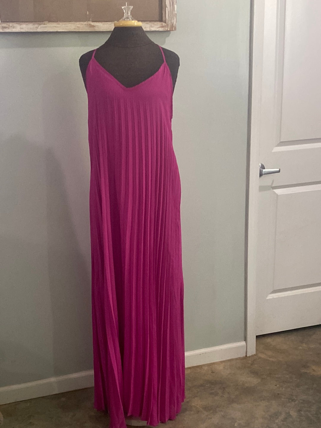 Womens She+Sky Pleated Maxi Dress Size Large NWT