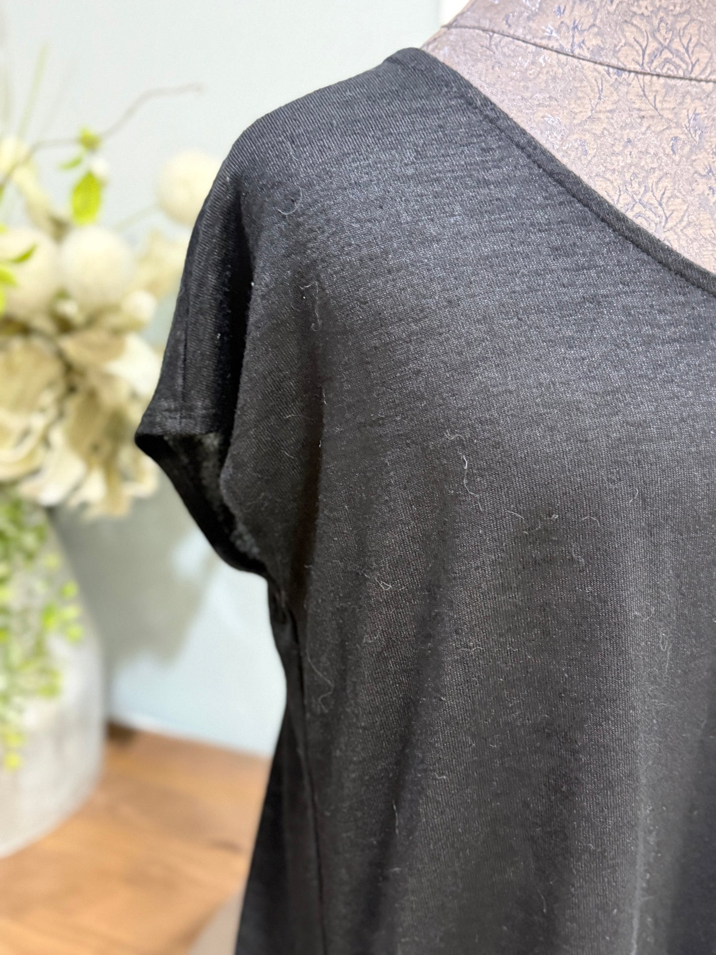 Womens Black Tshirt Dress Medium EUC