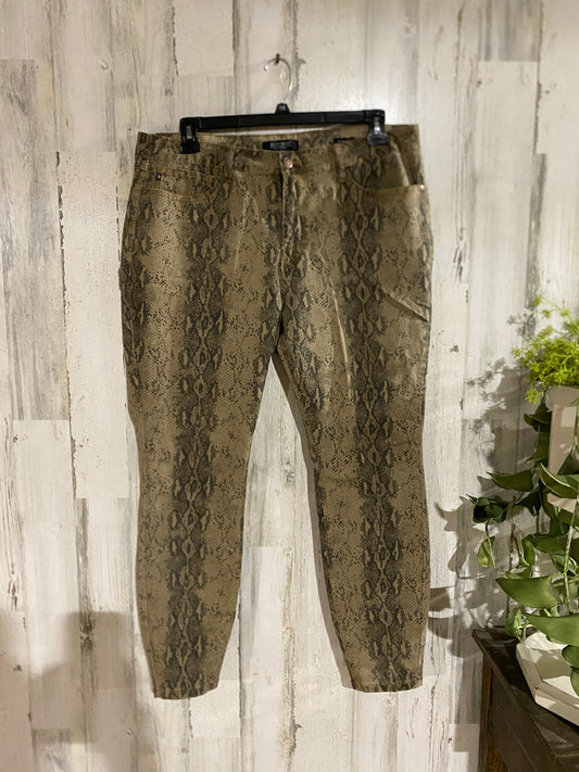 Womens Judy Blue Skinny Fit Snake Print Jeans Sz 18W