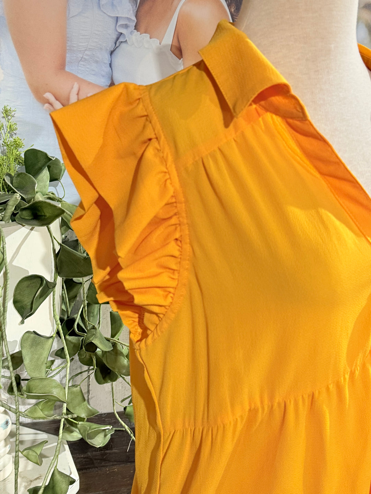 Womens Yellow Umgee Peplum Dress Large EUC