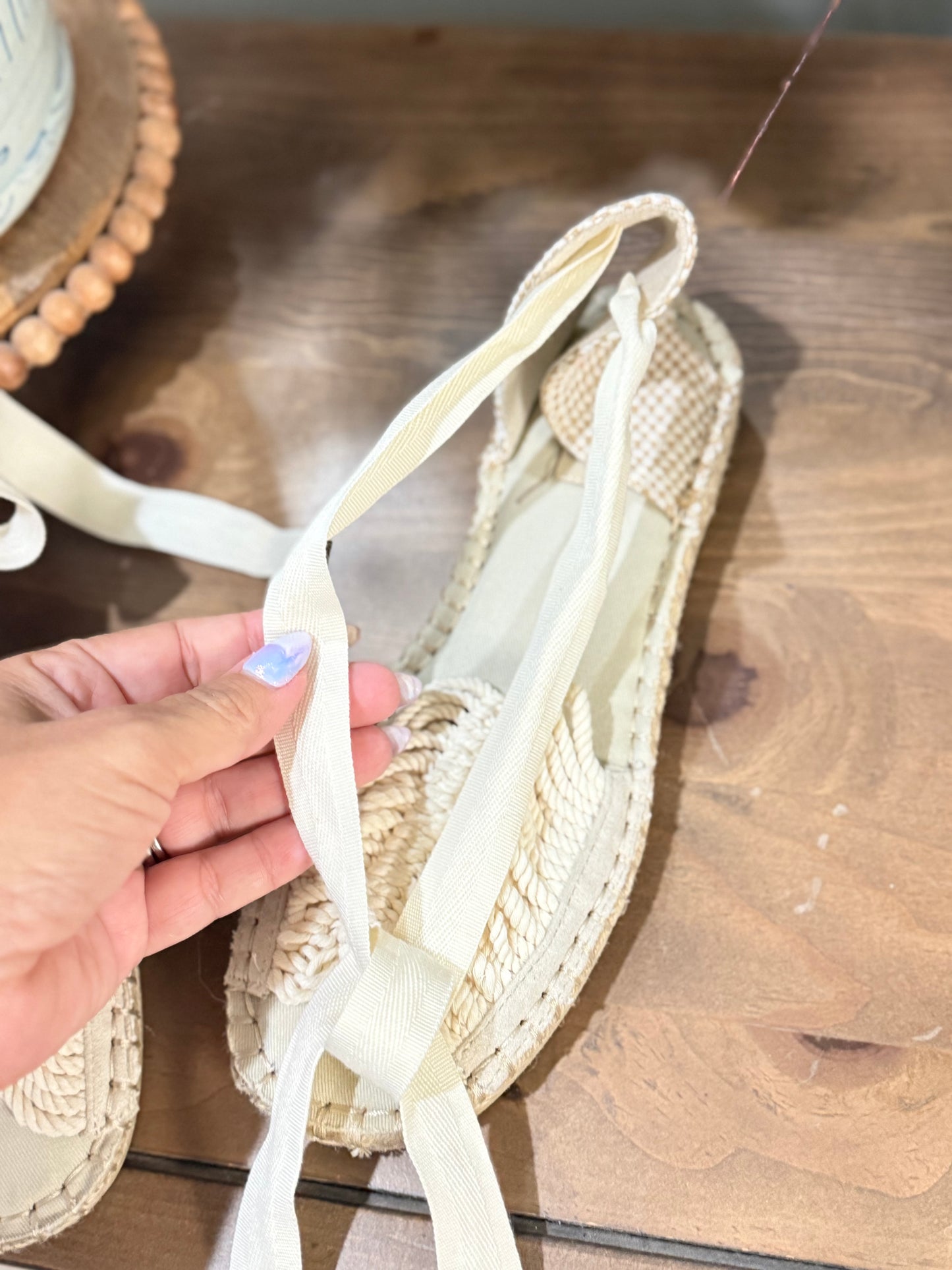 Womens MIA Flat Strappy Sandals 8 Never Worn