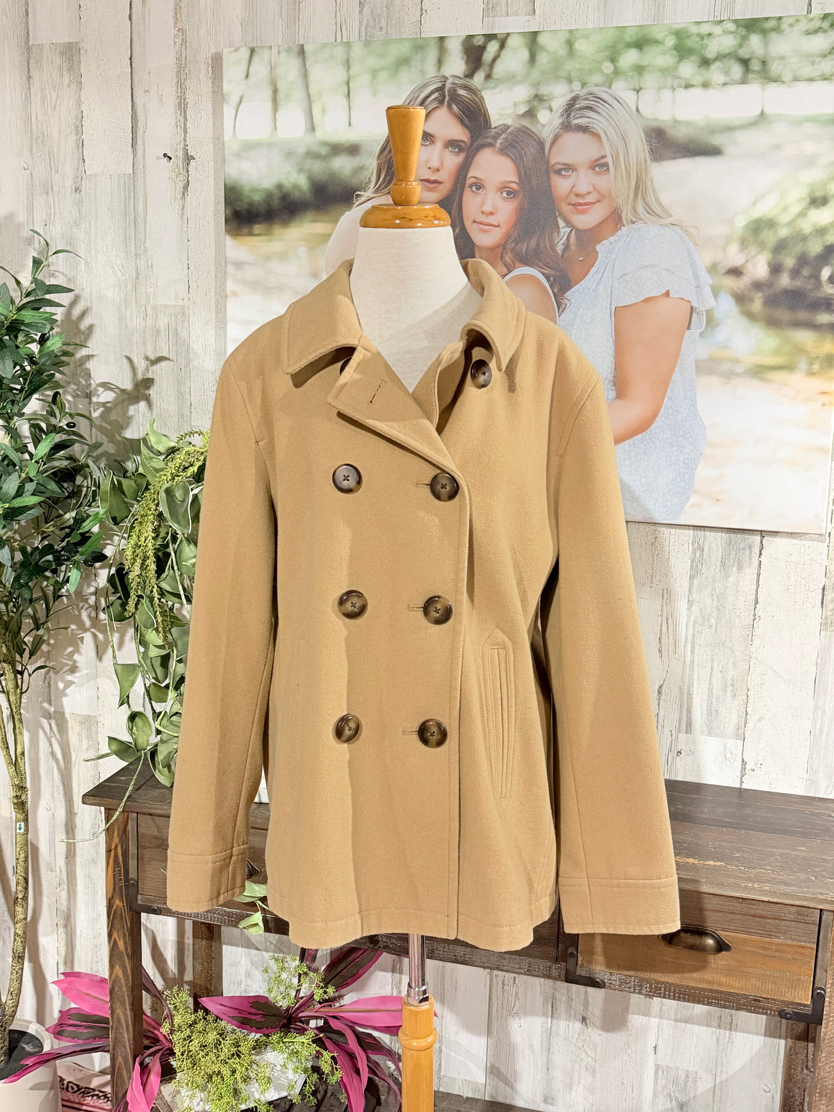 Womens Old Navy Wool Coat XL EUC
