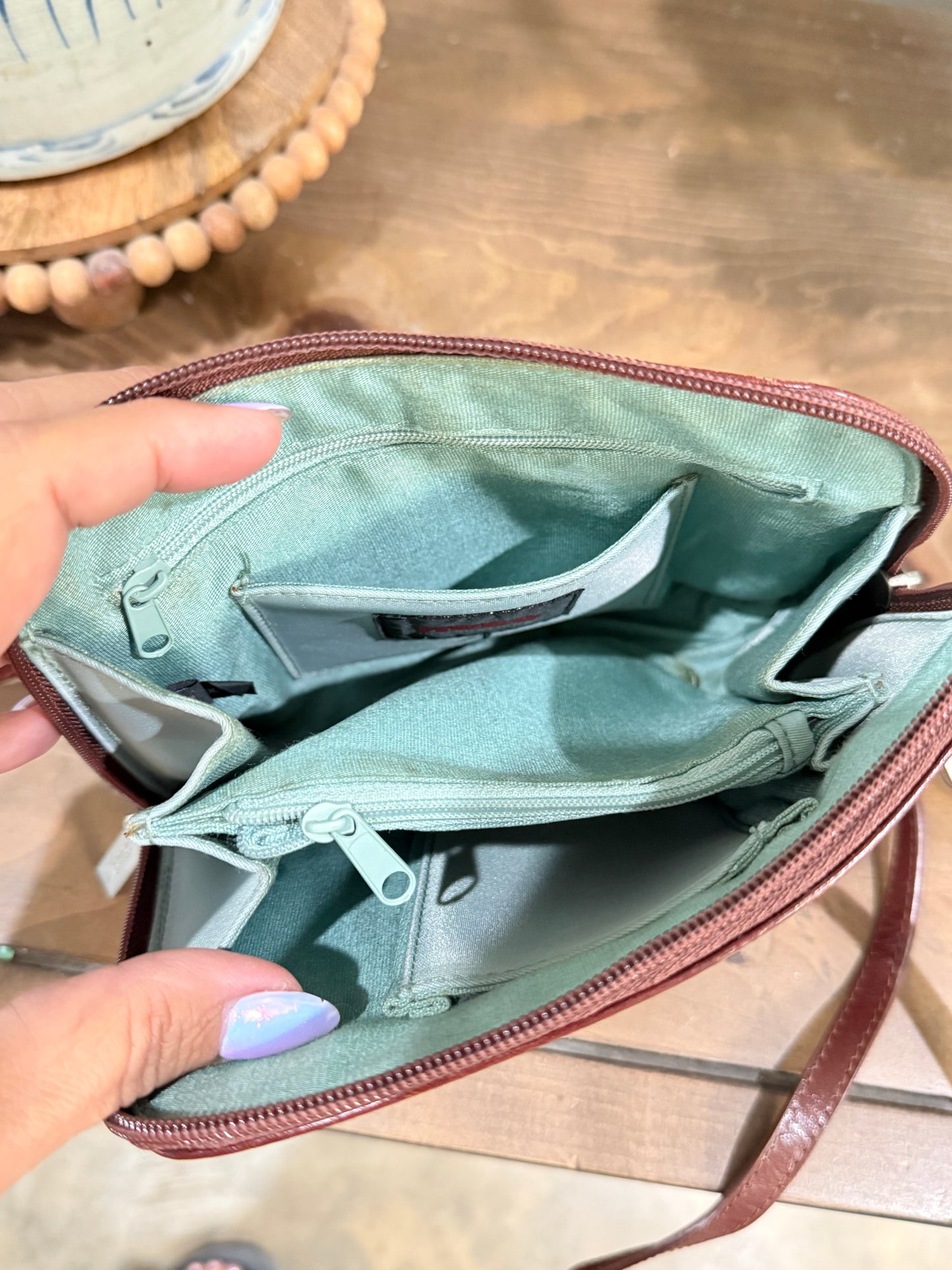 HOBO Crossbody EUC