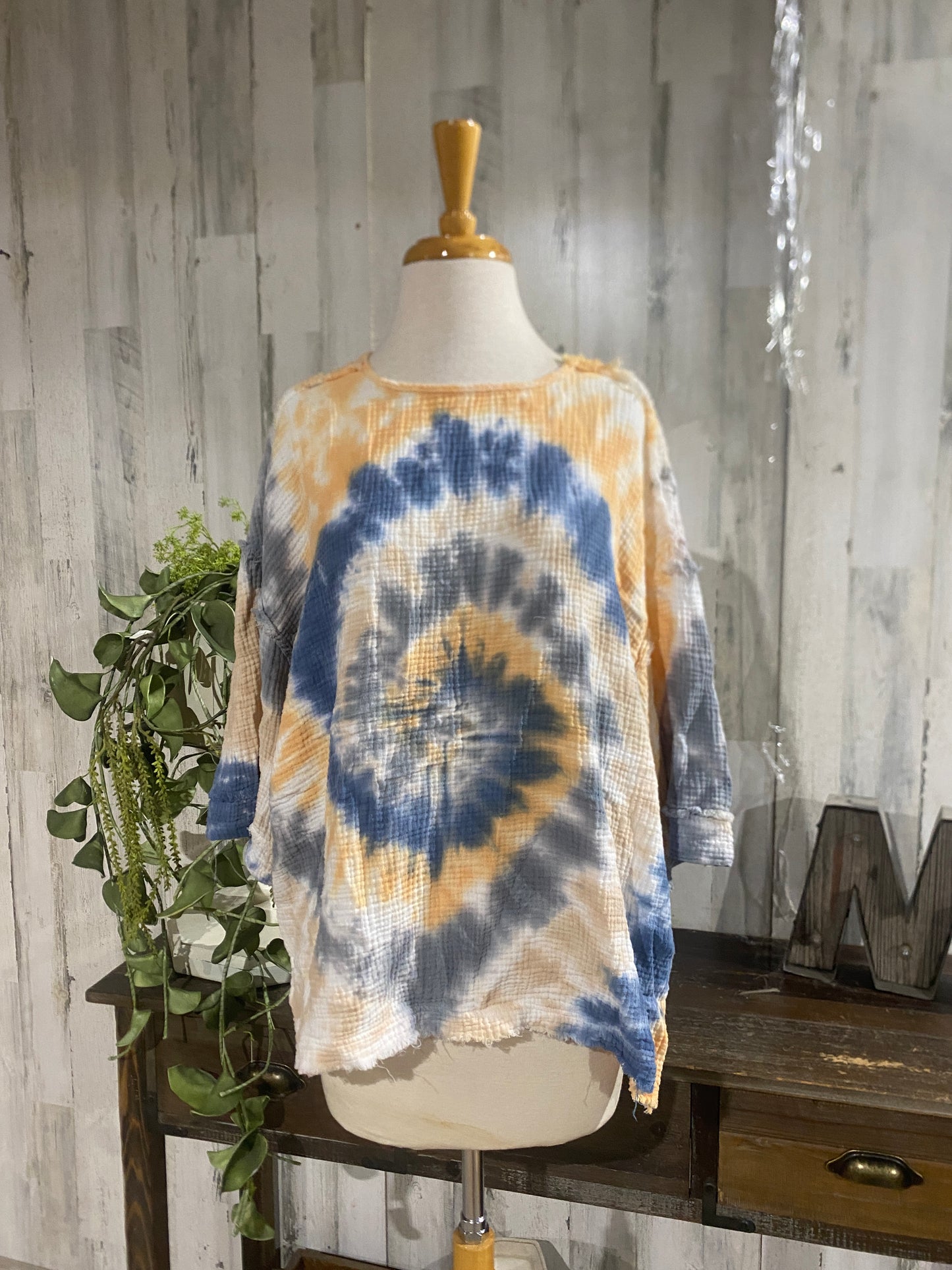 Womens Easel Tie Dye Top Sz Medium