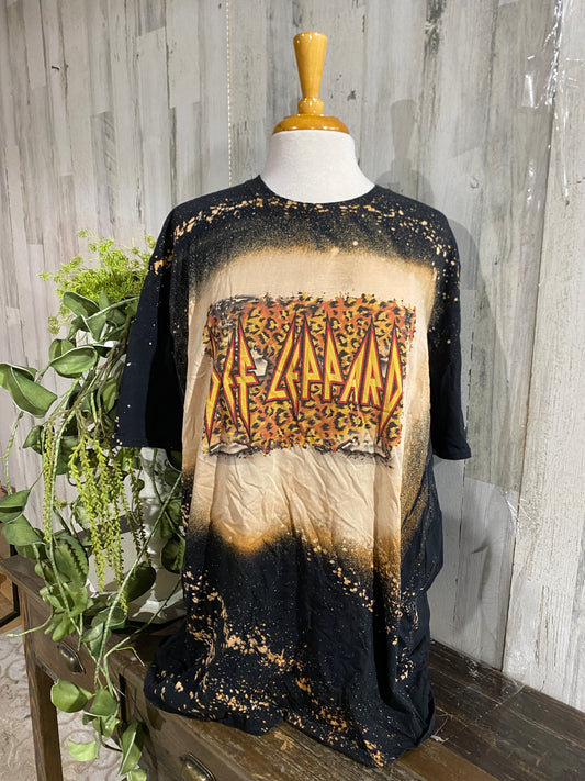 Womens Def Leopard Bleached Tshirt 2XL