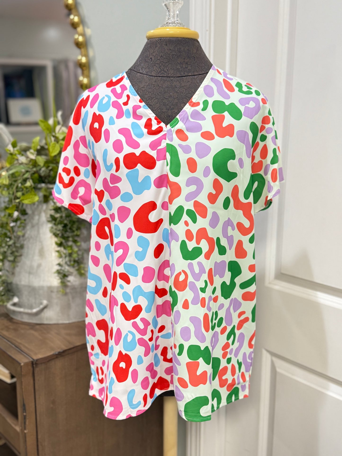 Womens Green Contract Vneck Leopard Blouse S-XL NEW