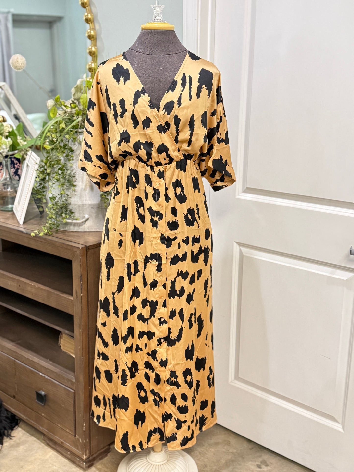 Womens Leopard Satin Dress 2X EUC