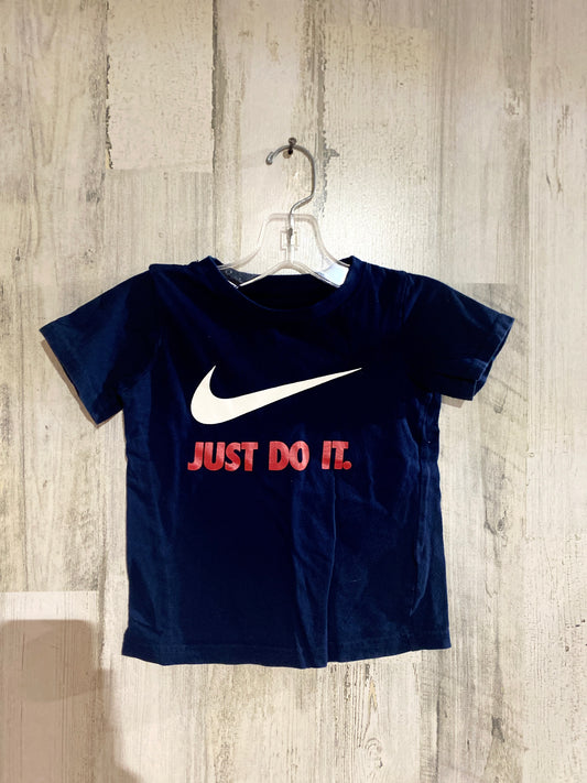 Boys Nike Tee Sz 4T