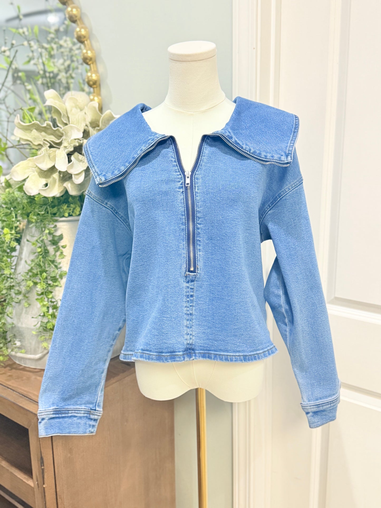 Womens Sunday Edition Denim Blouse Large NWT