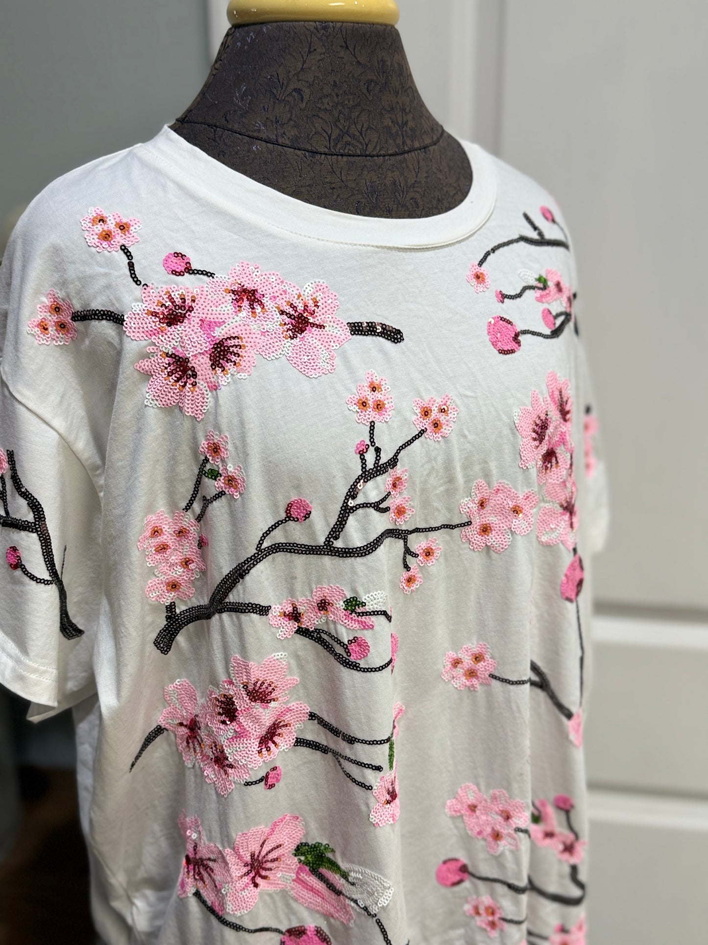 Womens Queen of Sparkles Blouse XXL