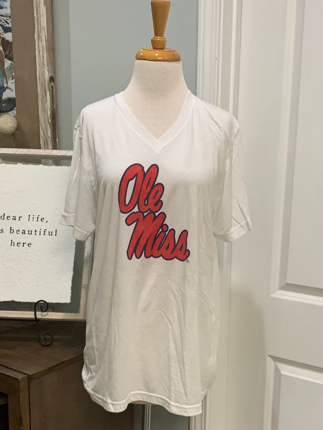 Womens Ole Miss Tshirt Size Large MARKDOWN