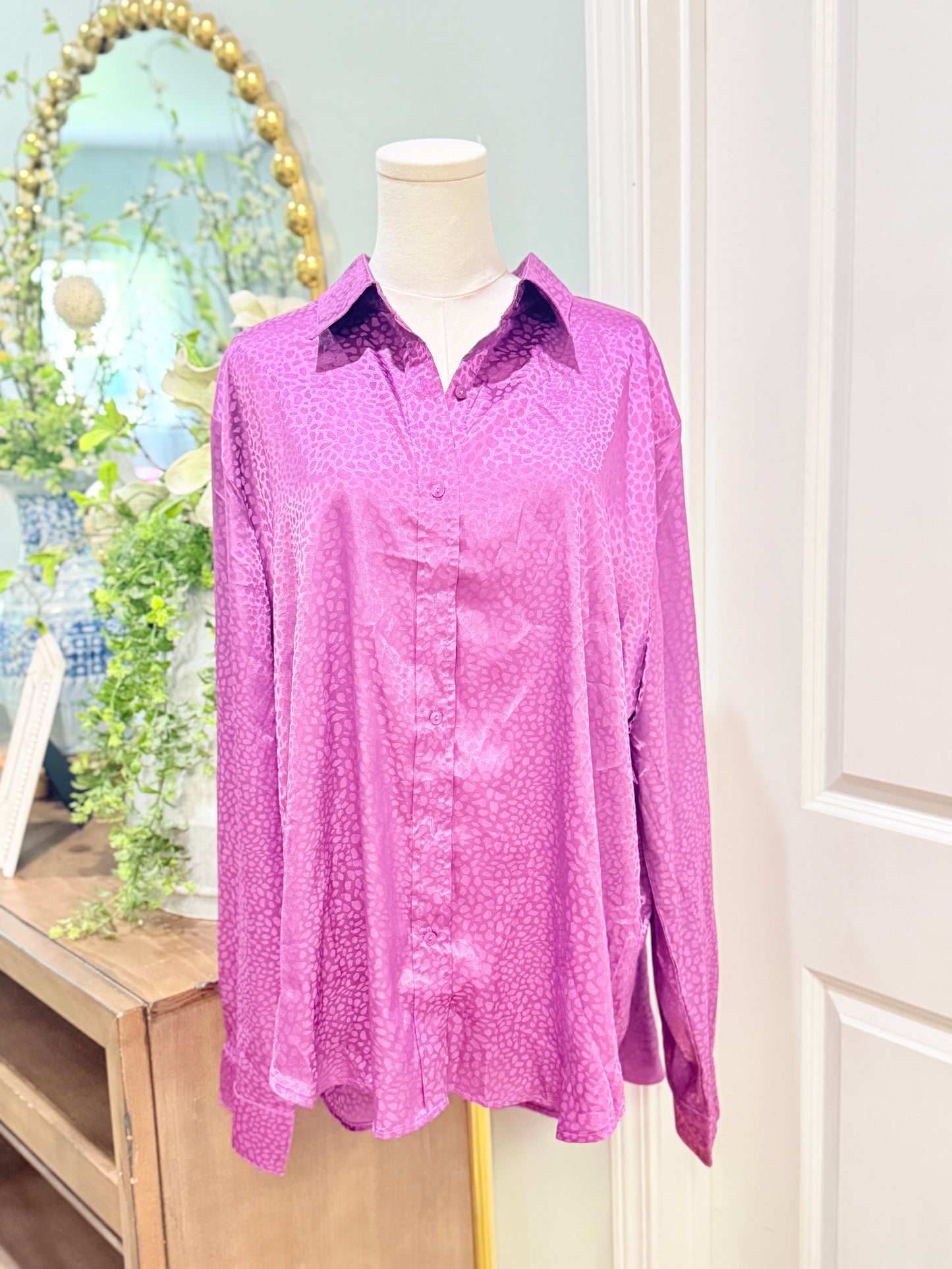 Womens First Love Satin Leopard Blouse 3X EUC
