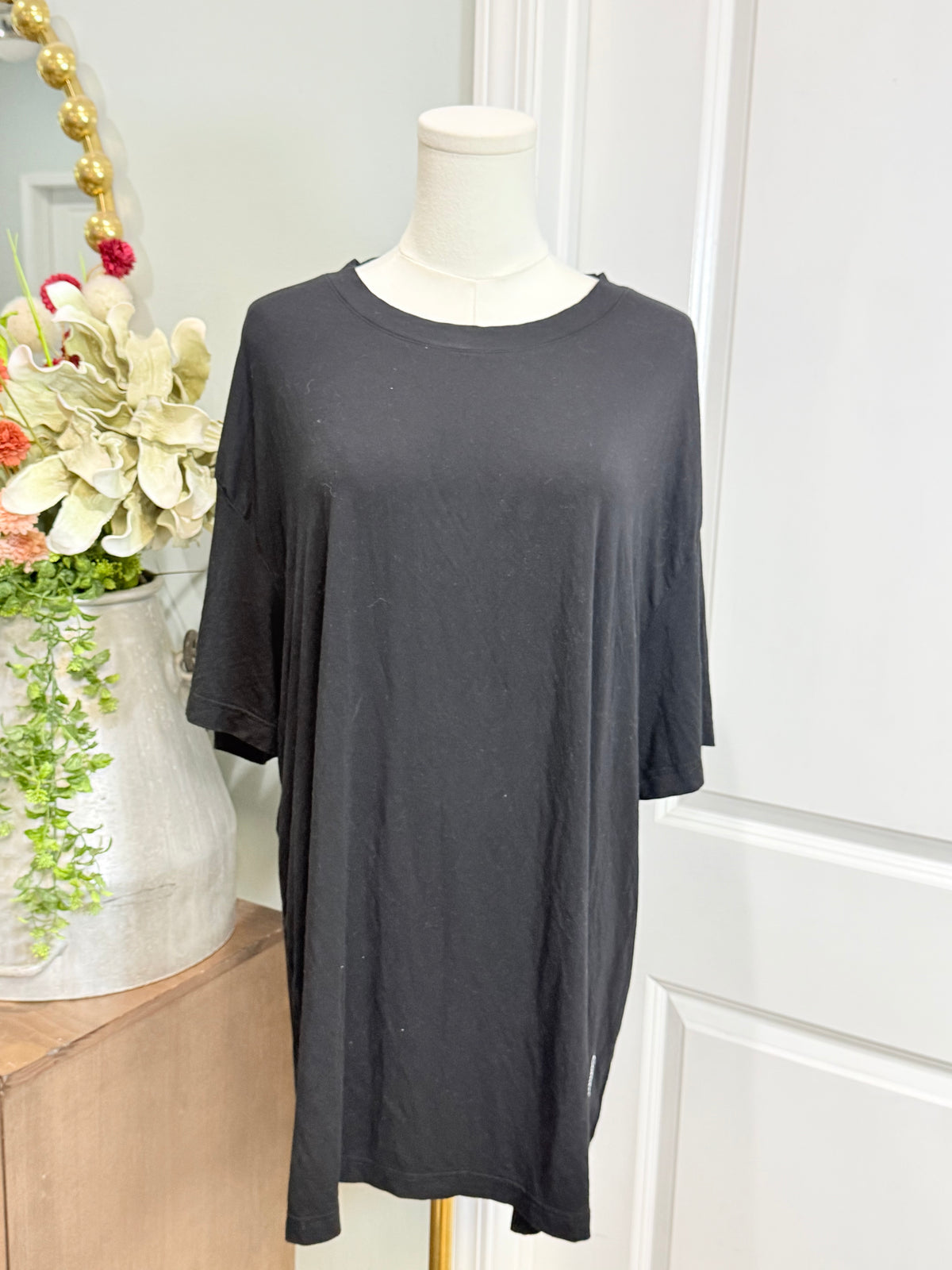 Womens Black Comfrt Short Sleeve Tshirt XL EUC