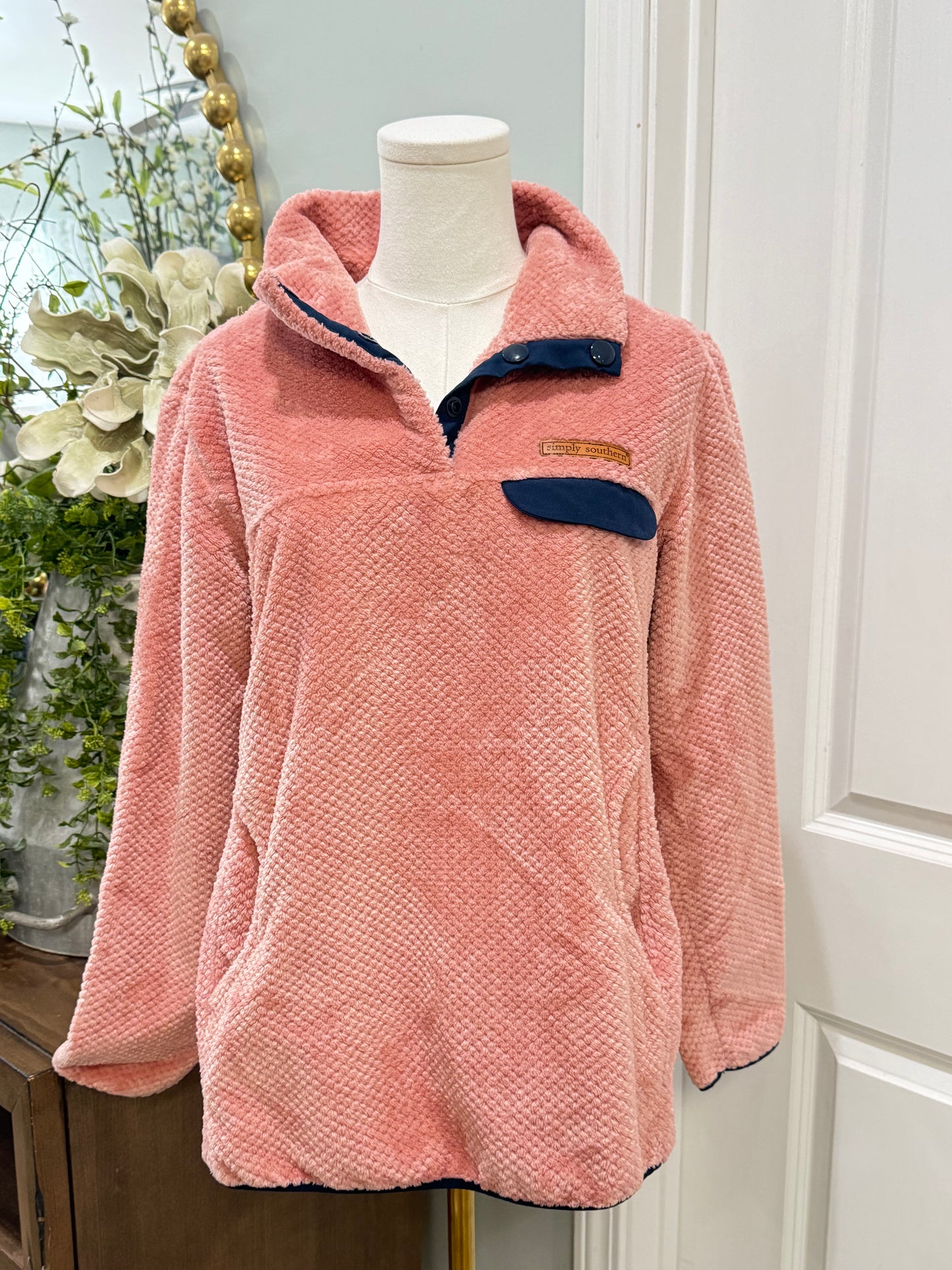 Womens Simply Southern Pullover Small EUC
