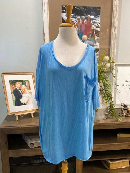 Womens Blue Zenana Tshirt Size Large NWT MARKDOWN