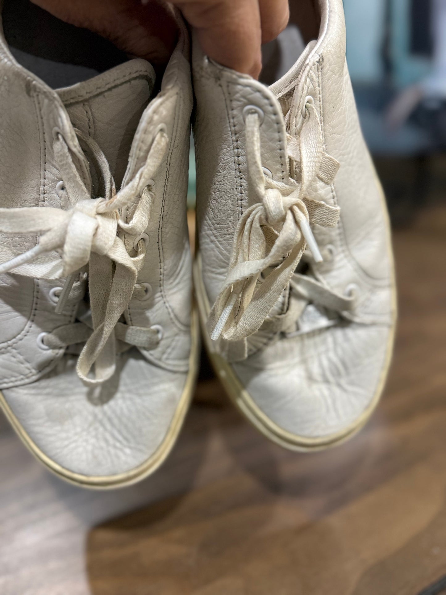 Womens UGG Sneakers Size 8