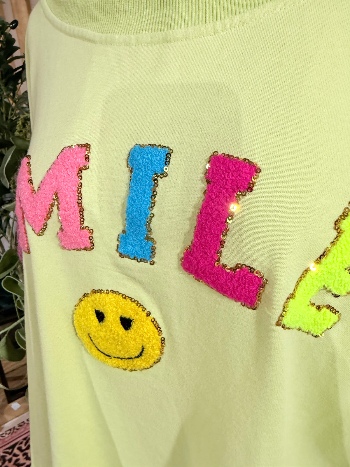 Womens Smile Puff Letters Sweatshirt Large EUC