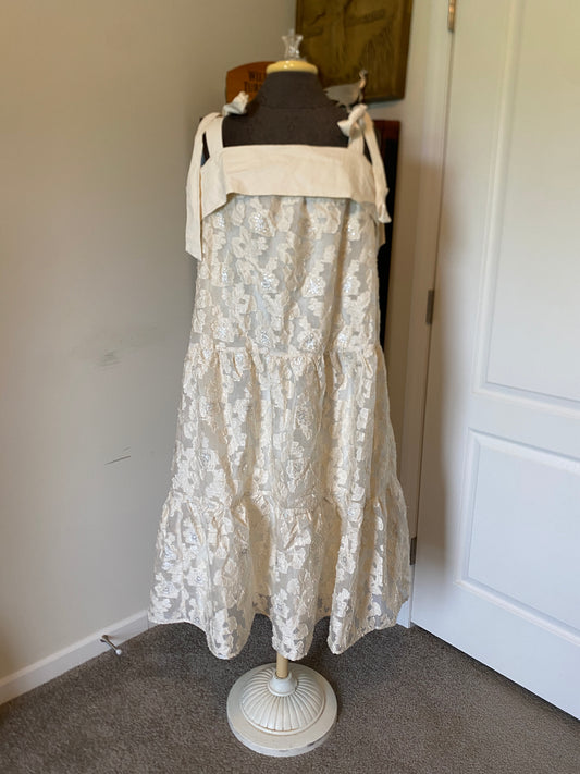 Womens NWT Ultramarine Embroidered Dress Retail $62 Sz Large
