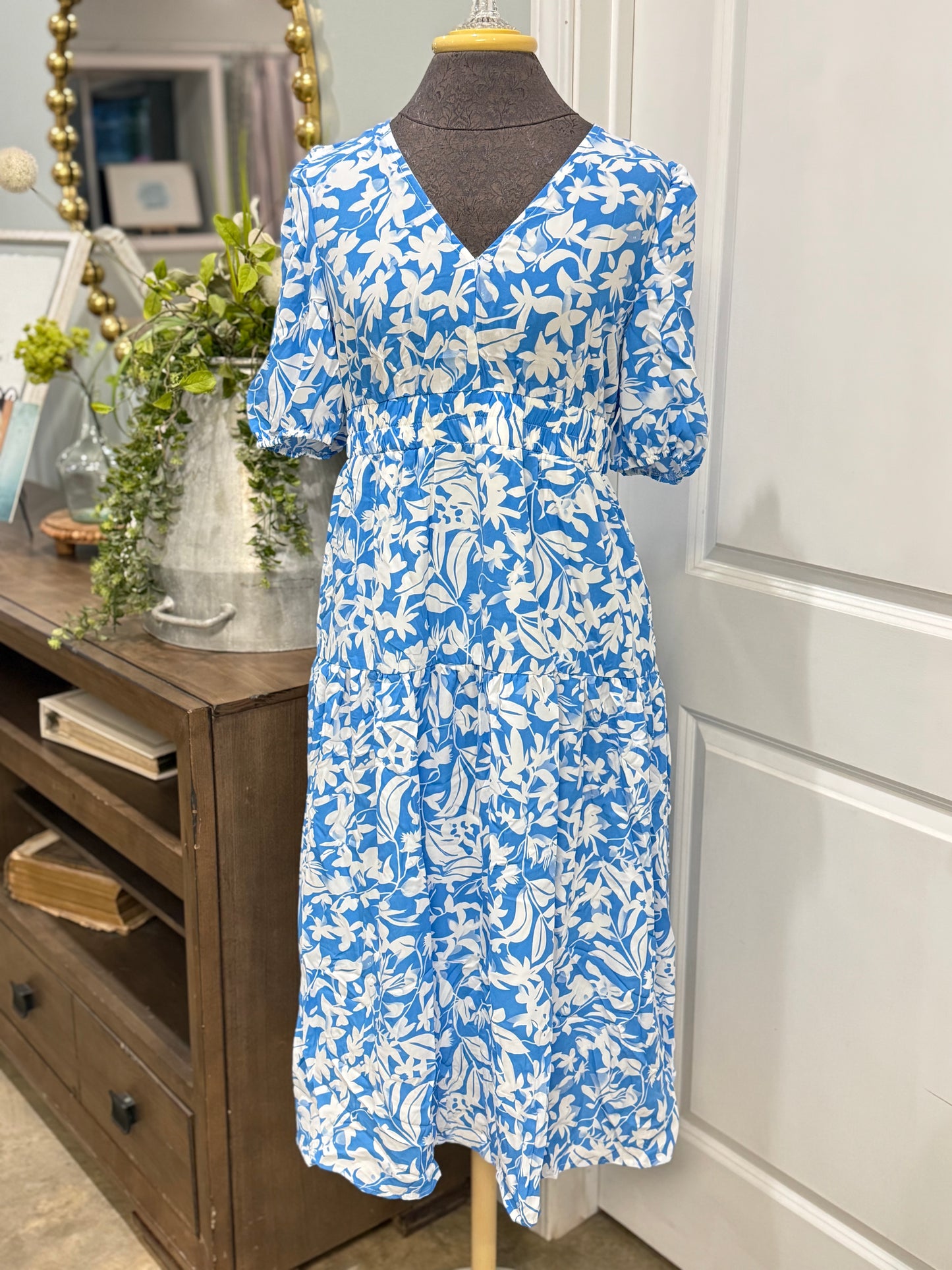 Womens Blue Floral Puff Sleeve Dress Small & Medium NEW