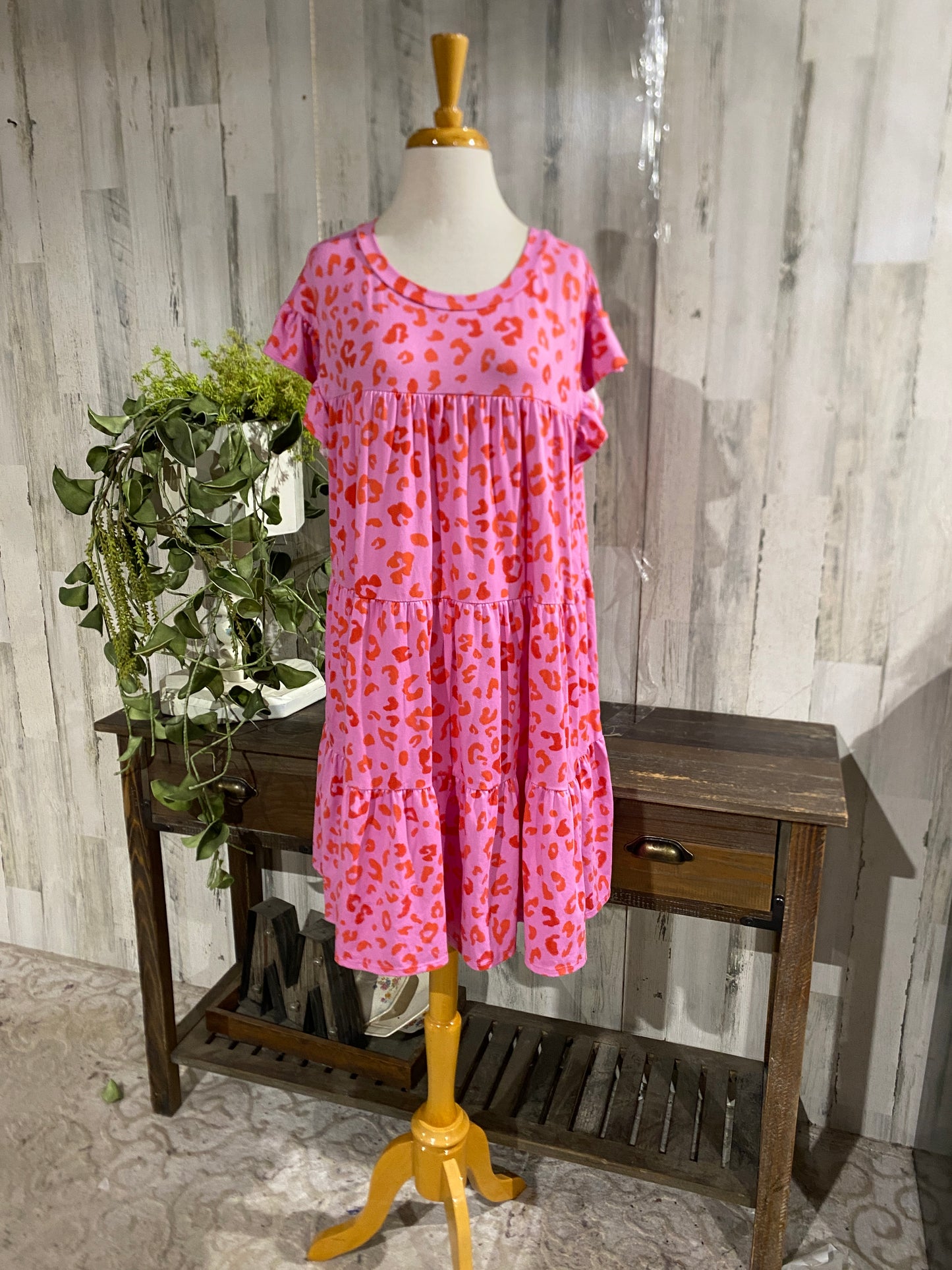 Womens Entro Leopard Dress Sz Medium