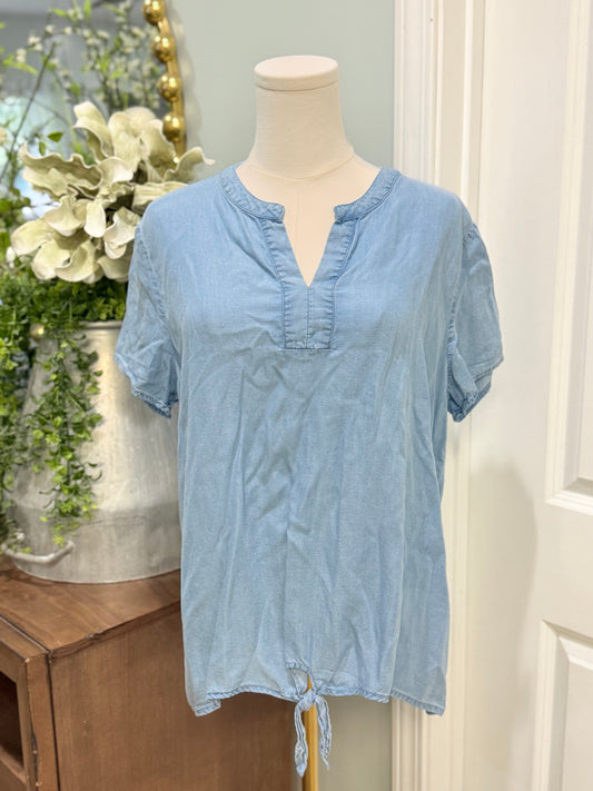 Womens Signature Studio Denim Blouse Medium EUC