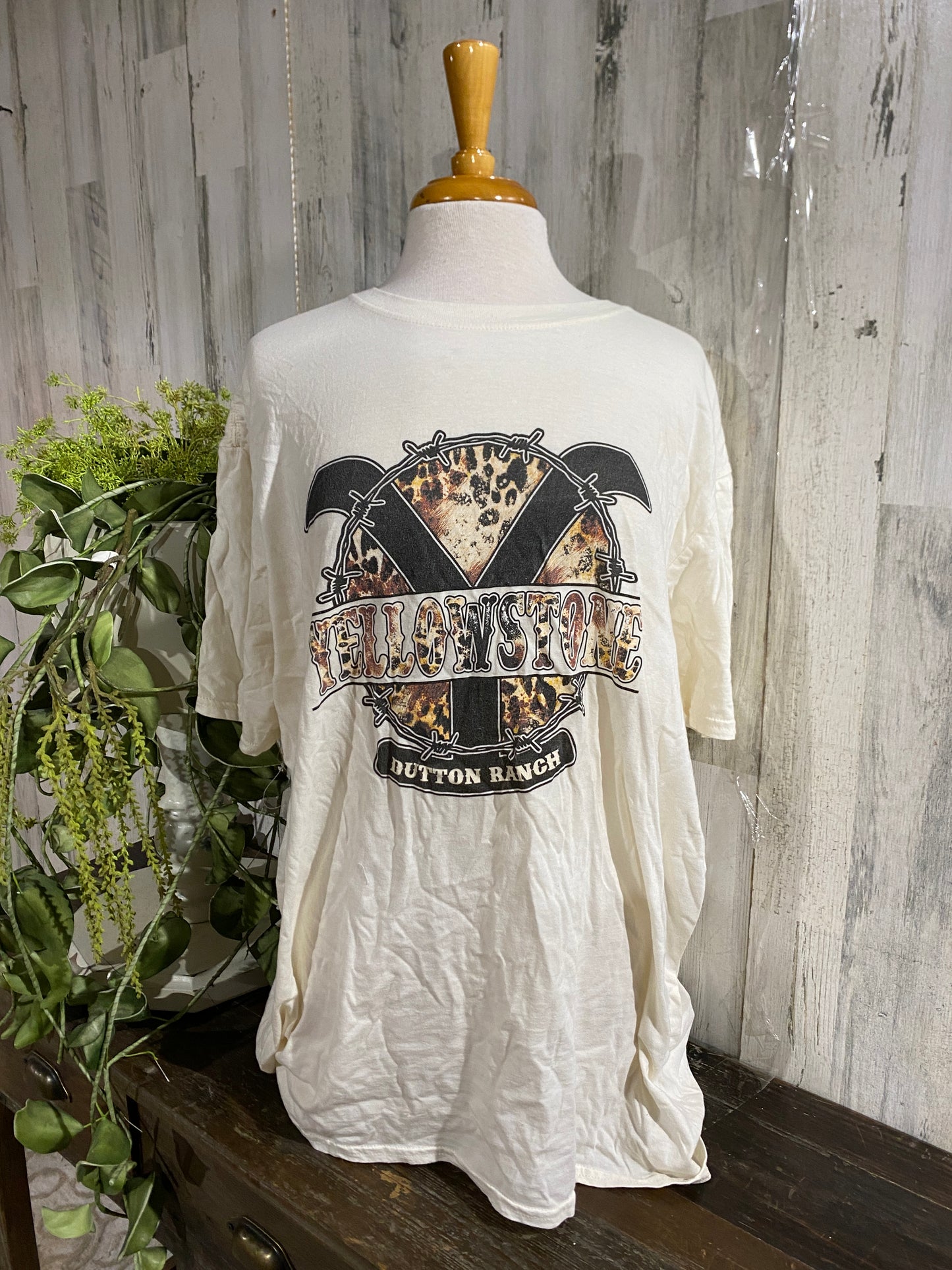 Womens Yellowstone Canvas Tshirt 2XL