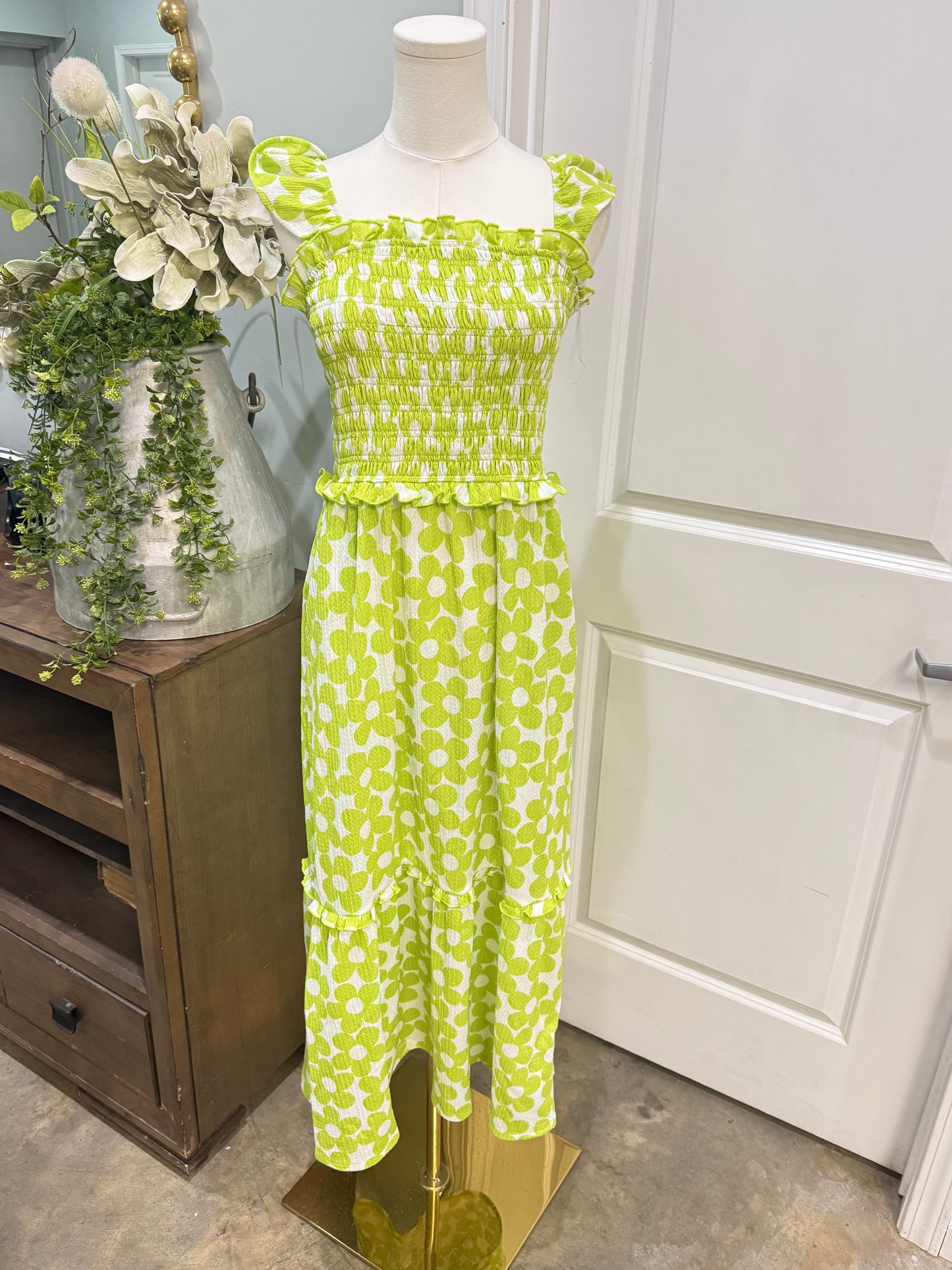 Womens Green Daisy Maxi Dress Medium EUC