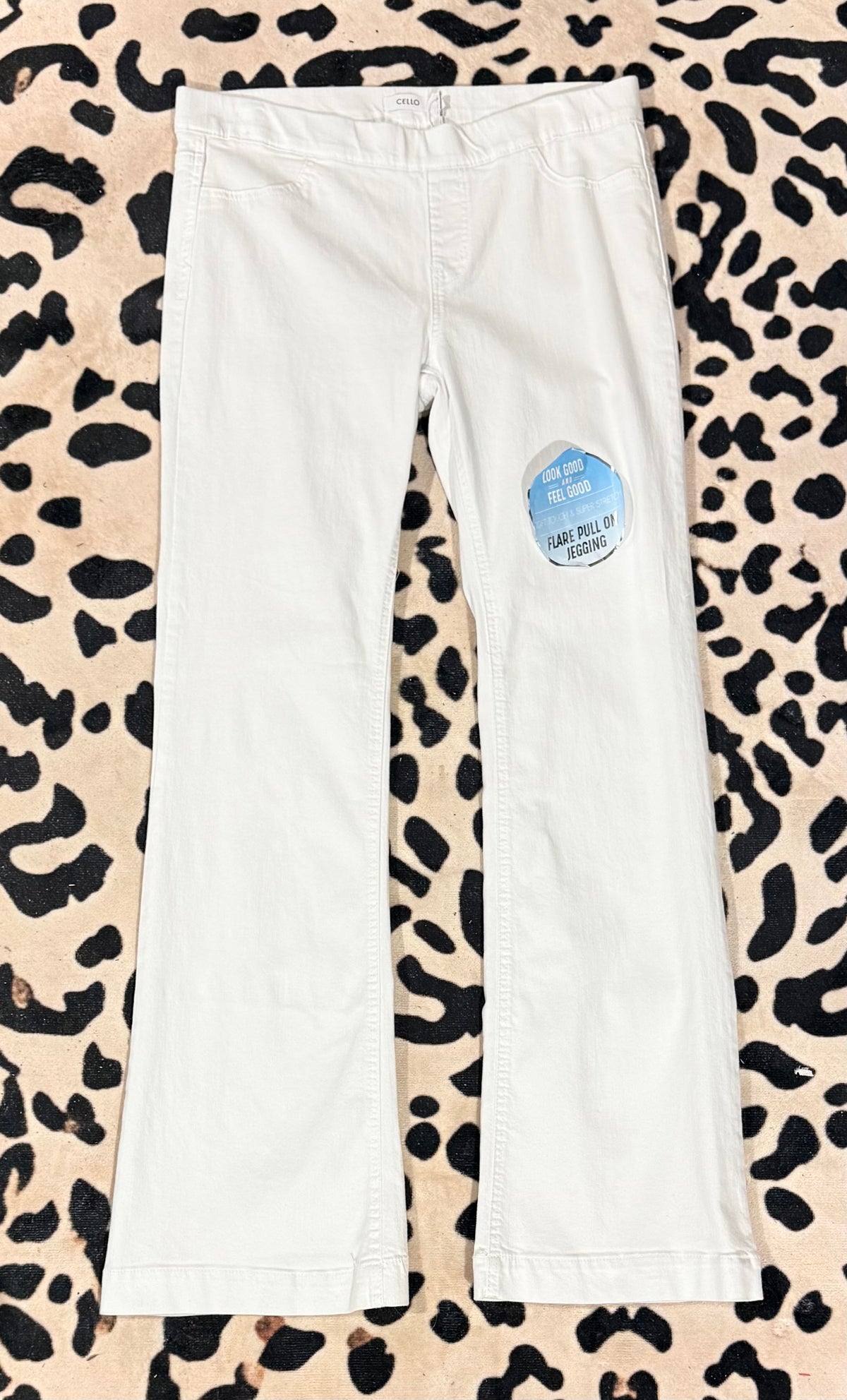 Womens Cello White Flares XL NWT
